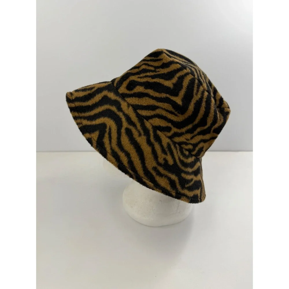 Women Tiger Print Bucket Hat Brown Black Faux Wool Animal Print Streetwear